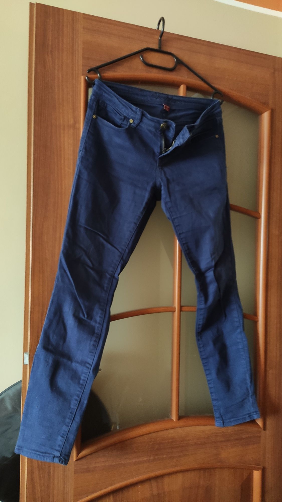 Spodnie jeans rozm S