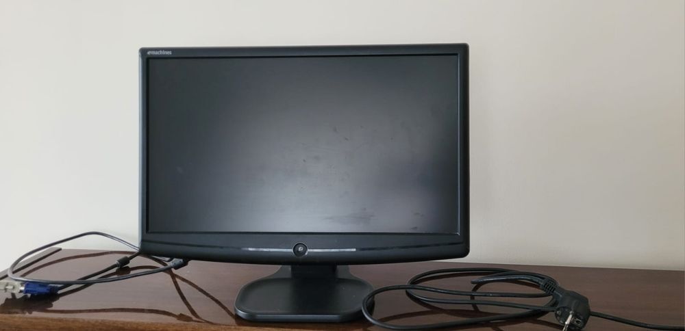 Monitor 19 cali sprawny