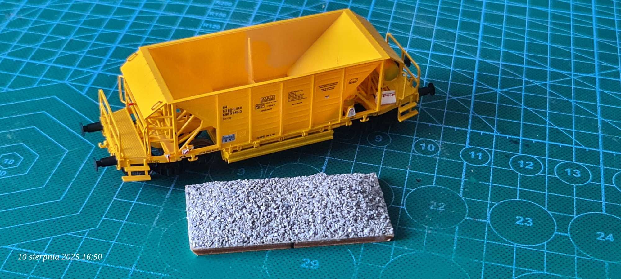 H0 Wagon towarowy szutrówka Albert Model 698004 Nowy