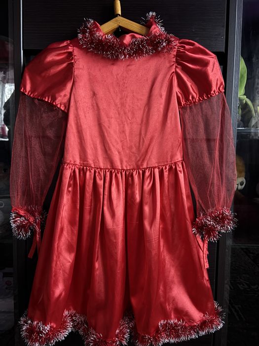 Продаю плаття в харошому стані за дуже низькою ціною.