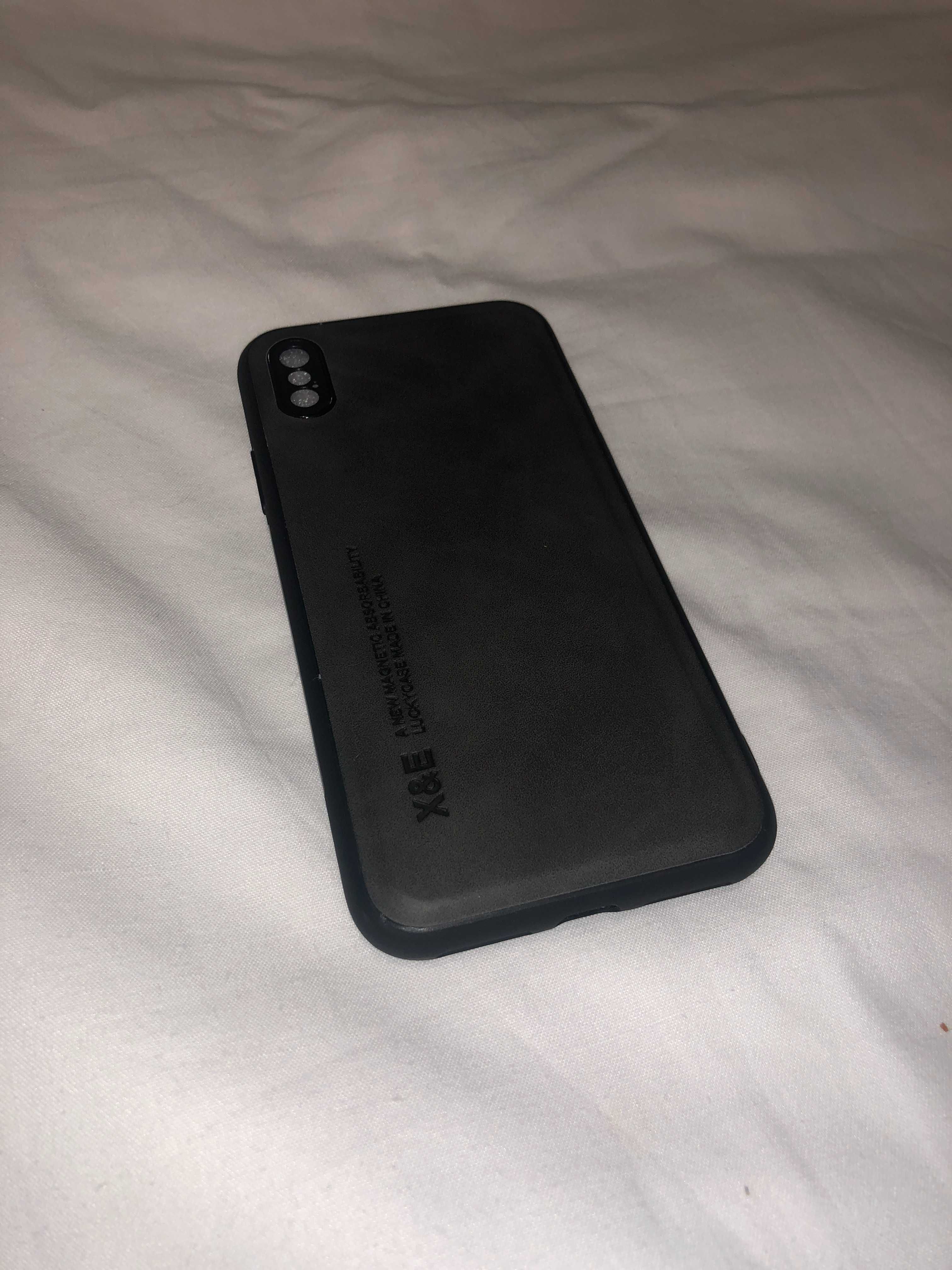 Capa iPhone X Cinza