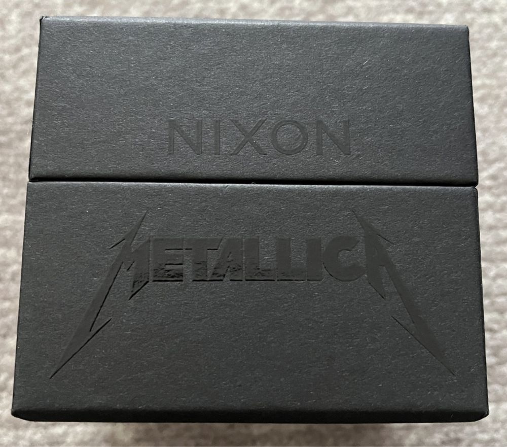 Relógio Nixon Time Teller Metallica Kill ‘Em All Edição Limitada