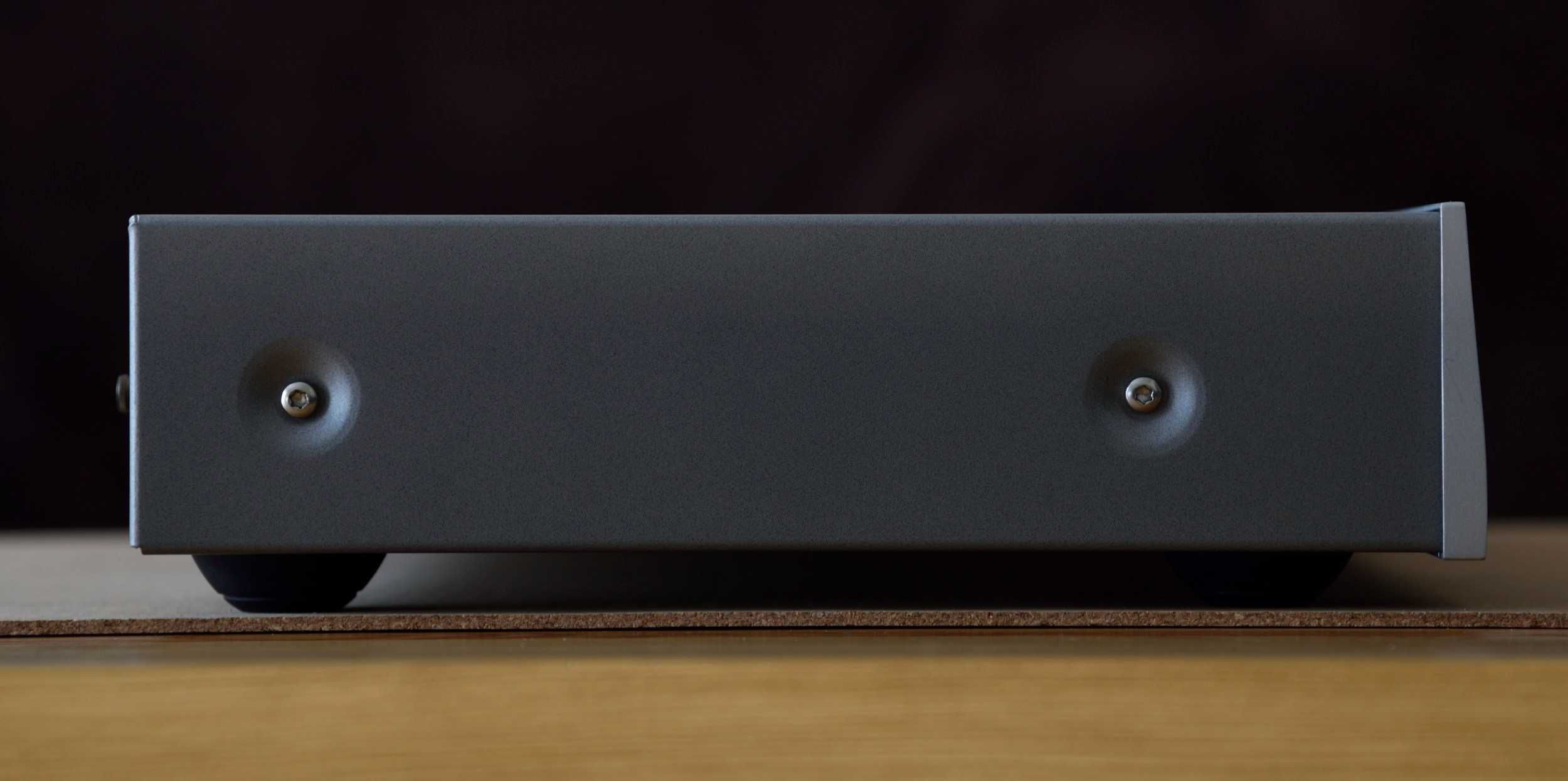 Arcam FMJ A28 - wersja z PRE Phono