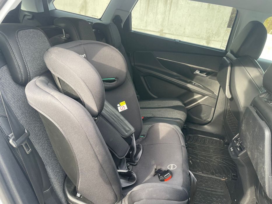 Peugeot 5008 (1.6HDI, 129.000 kms, nacional)