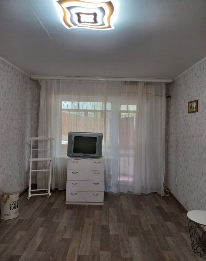 Сдам 1 комнатную квартиру. Район Заводской.