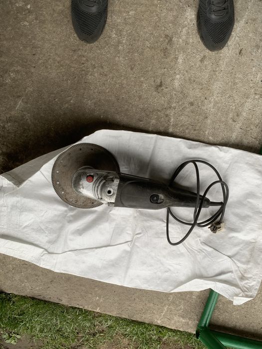 Продам  болгарки, всі питання по телефону