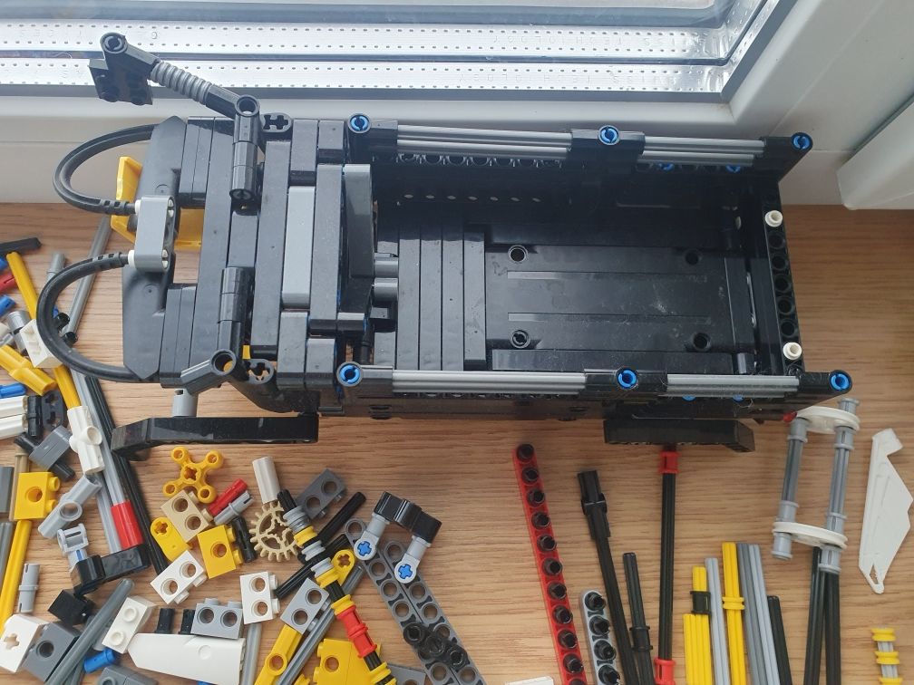 Lego technic  на запчастини
