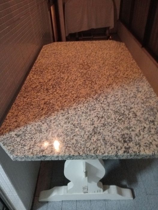 Venda de mesa de cozinha