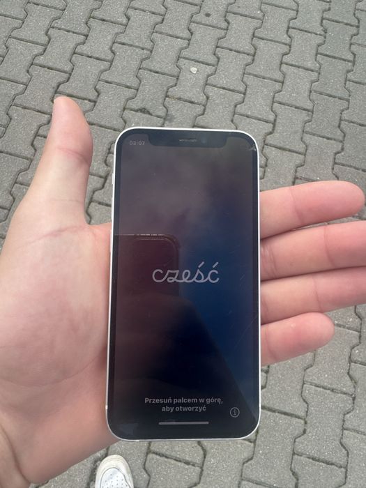 Iphone 12 mini w idealnym stanie