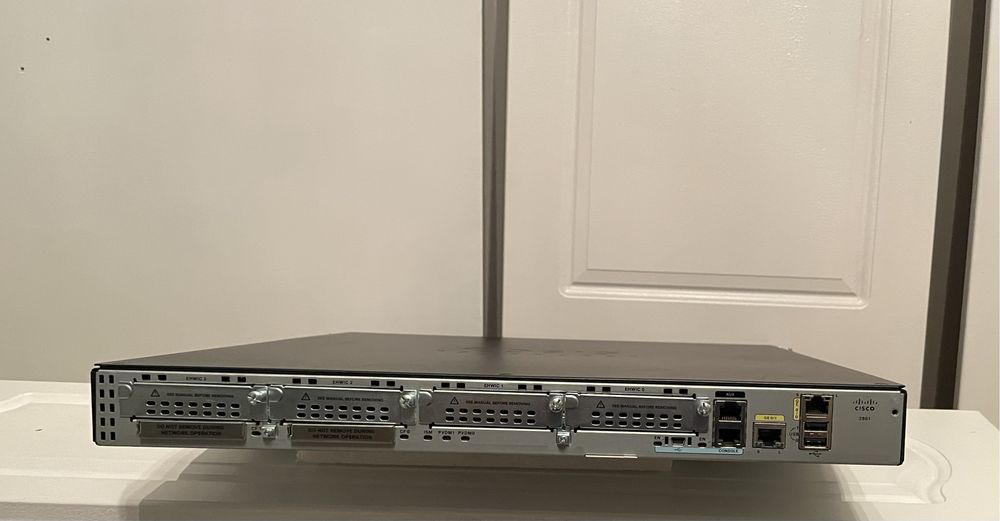 Ruter CISCO 2900 Series Cisco 2901 z Karta Cisco 256MB
