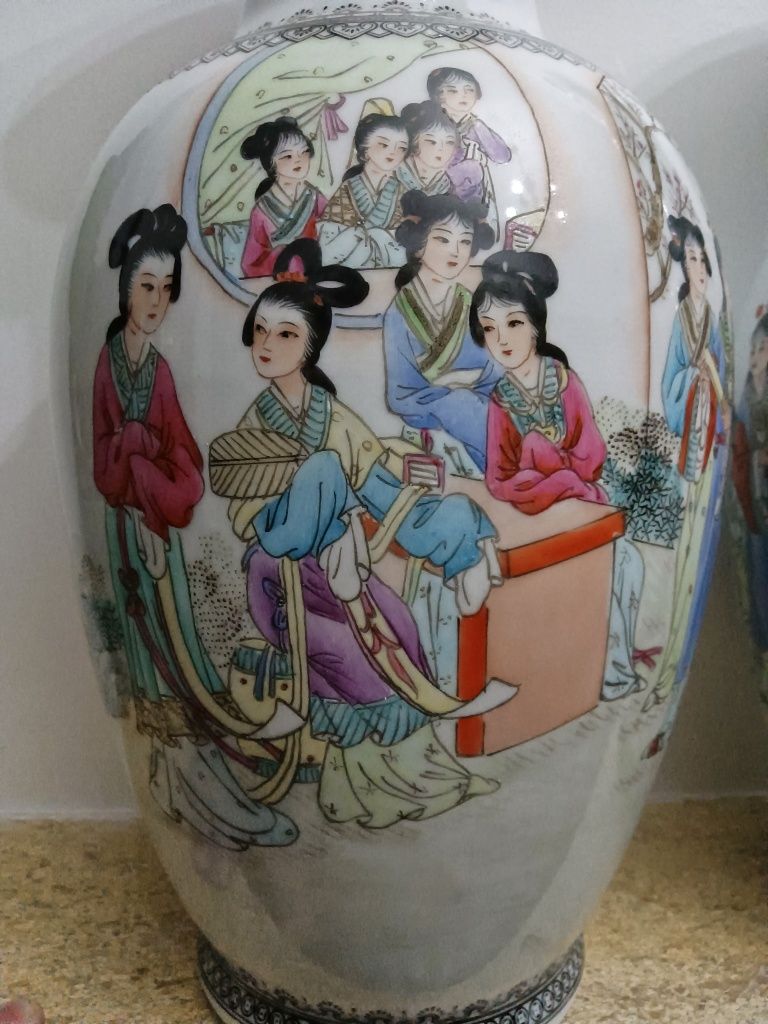 Par de vaso/ jarra em porcelana chinesa. China