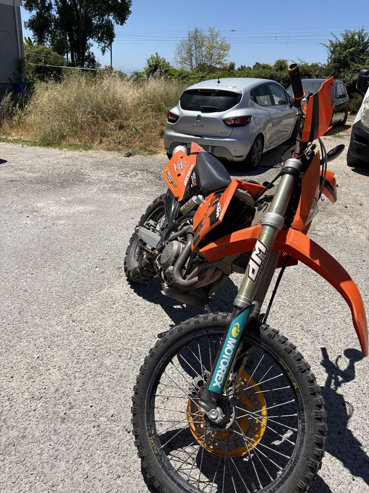 KTM 450 EXC - otimo estado -oferta capacete, kit limpeza, suporte………..