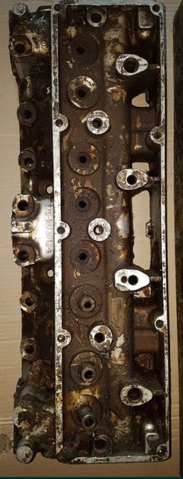 Голова блоку Зил 130  12Б