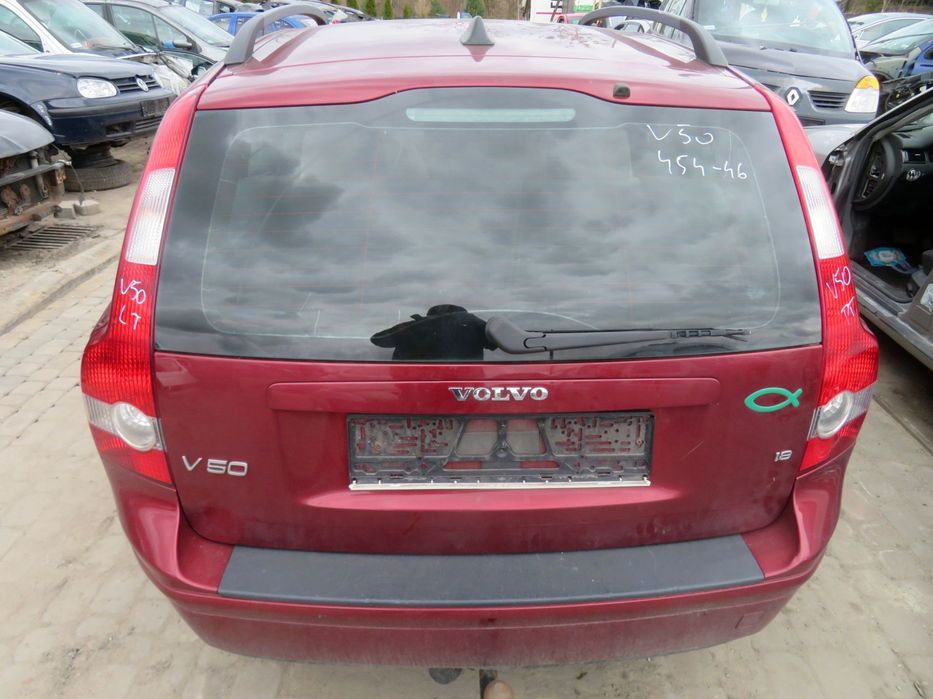 KLAPA BAGAŻNIKA TYLNA V50  KOMBI 454-46  CZERWONY VOLVO 2004-2007