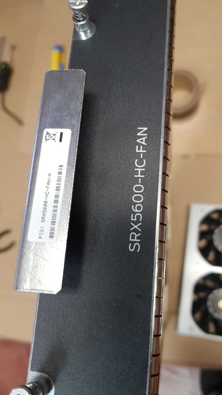 Блок вентиляторов Juniper SRX5600-HC-FAN