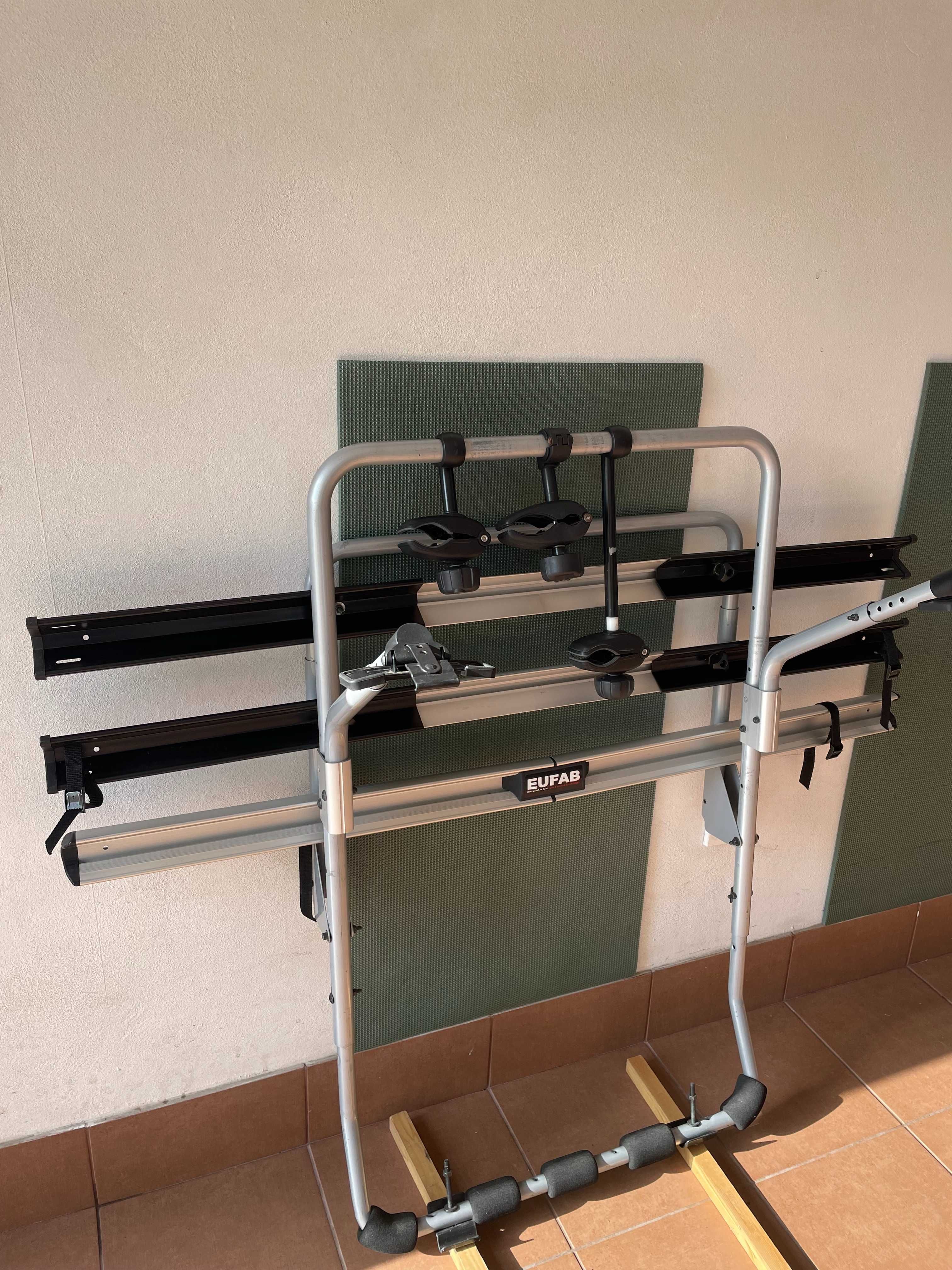 THULE Backpac 973 uchwyt bagażnik na 2-4 rowery na klapę