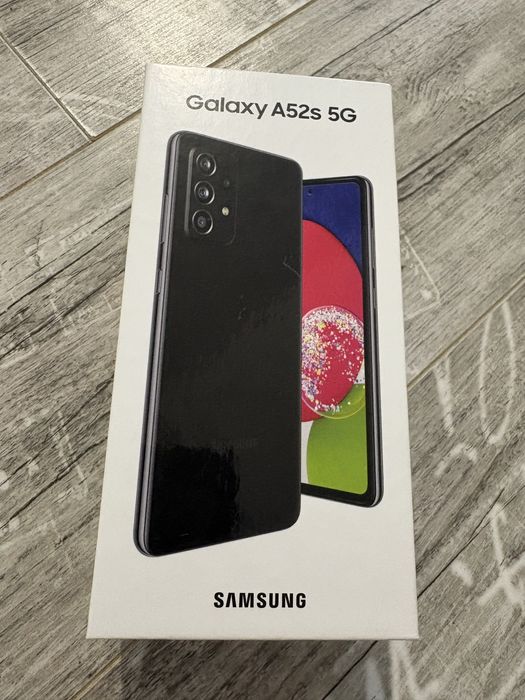 Samsung Galaxy A52s 5G + etui z klapką