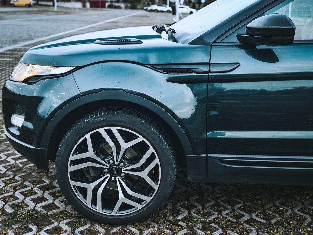 Range Rover Evoque 2.2 (automático)