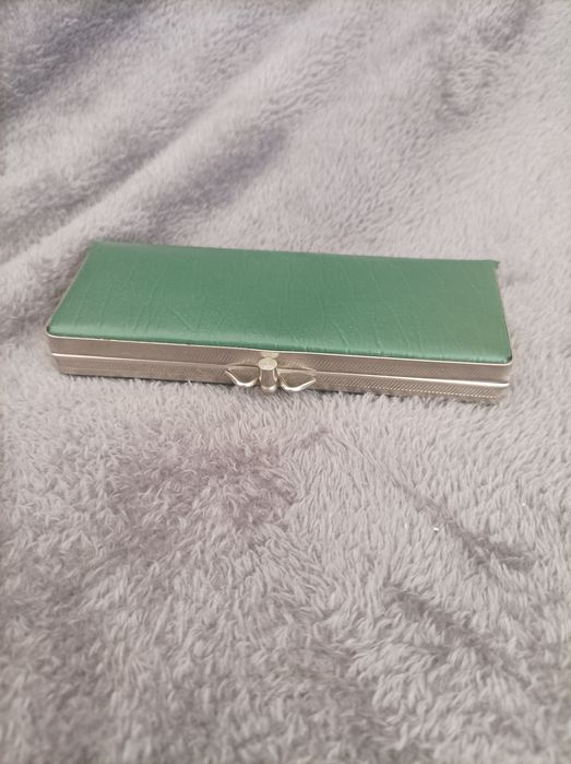 Stary futerał do okularów