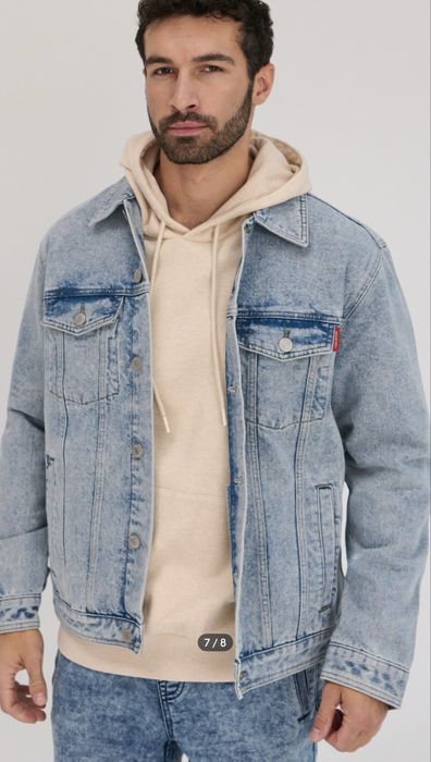 Чоловіча джинсова куртка