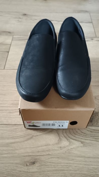 Półbuty, mokasyny chłopięce rozmiar 33