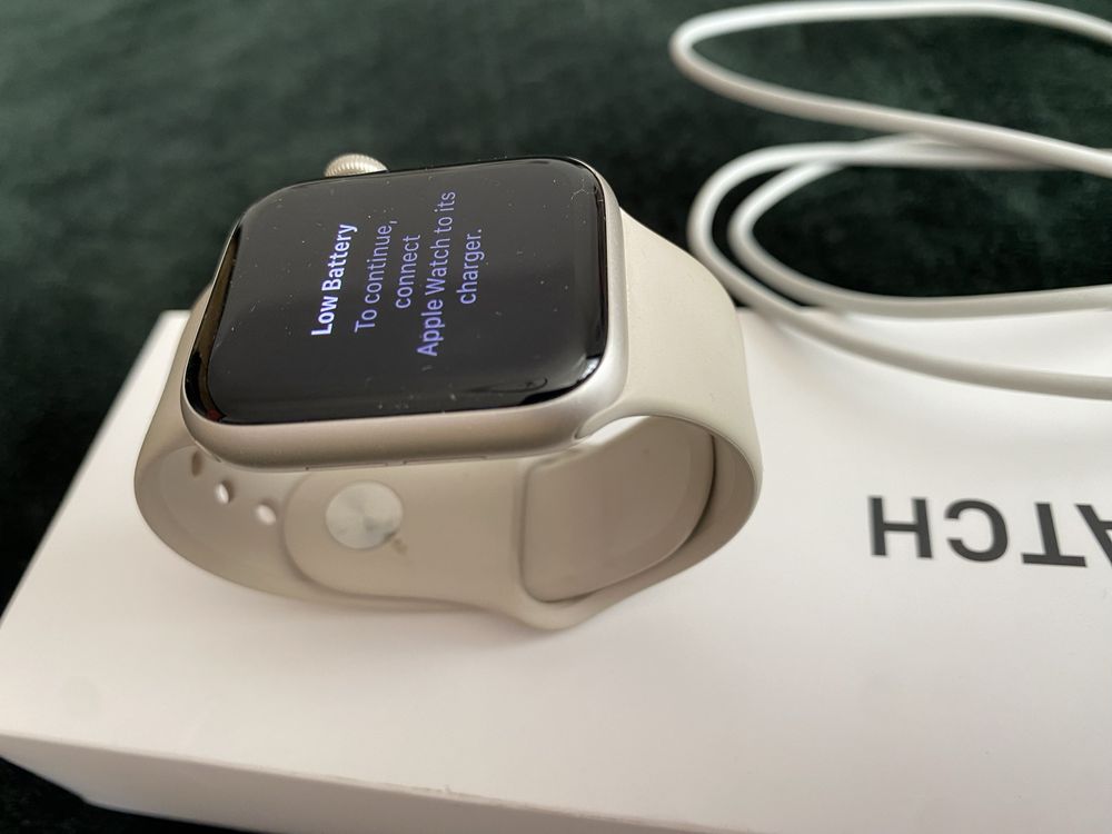 Apple Watch zegarek stan bardzo dobry