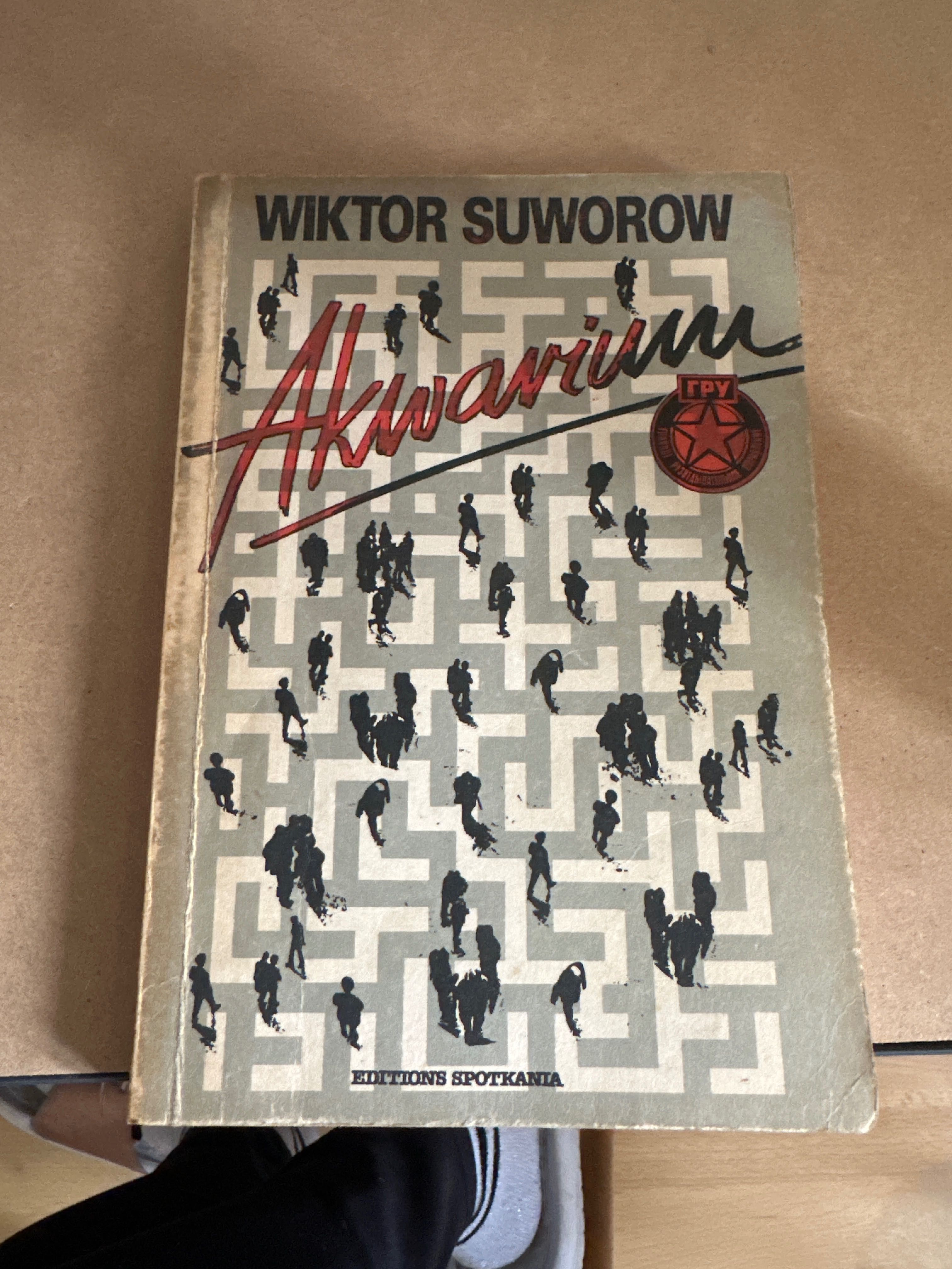 Książka Wiktor suworow akwarium