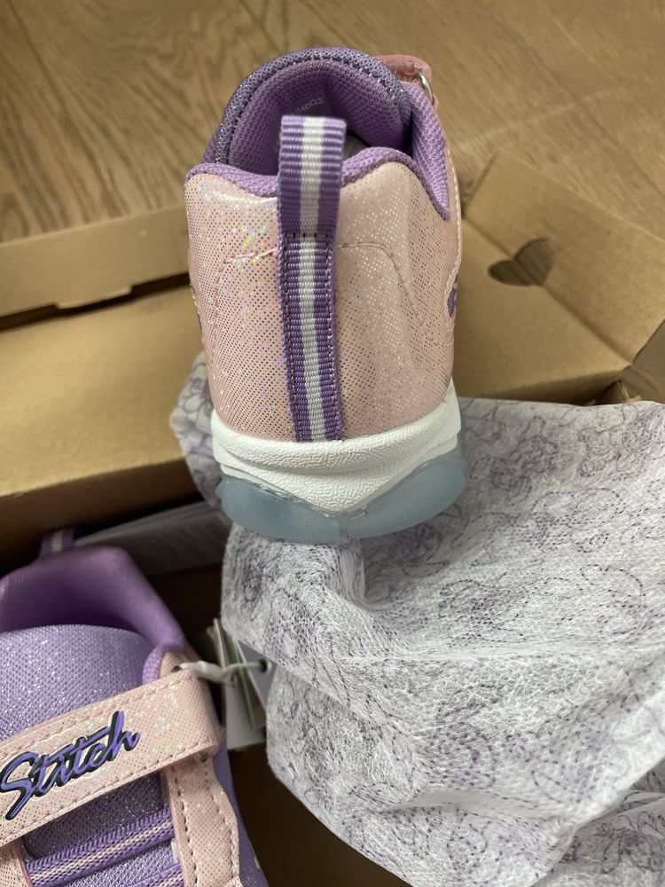 Nowe buty 27 świecące Stitch na gwarancji