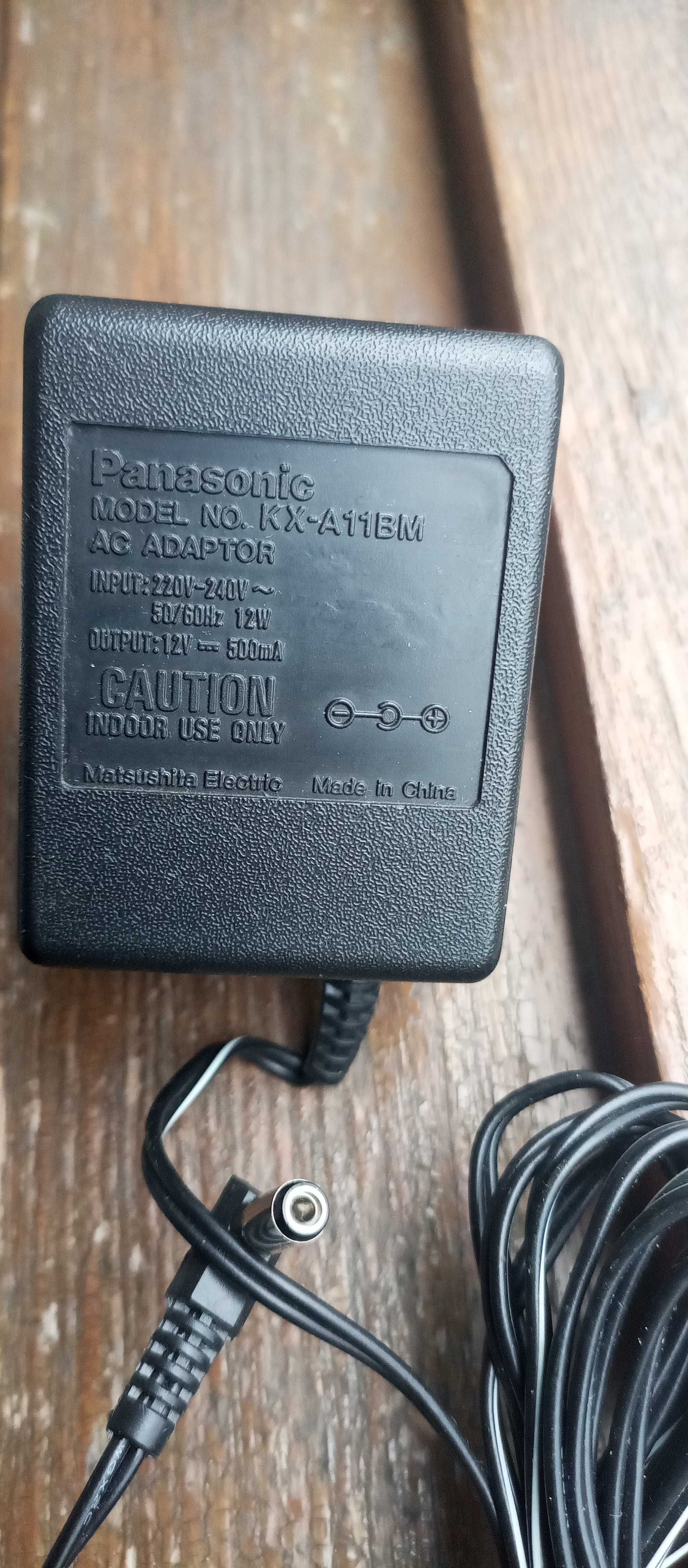 Блок питания Panasonic KX-11BM, вход 220-240V, выход 12V 500Ma