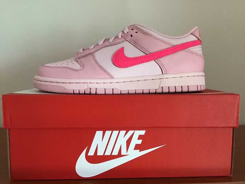 Nike Dunk Low Triple Pink (GS) 38.5