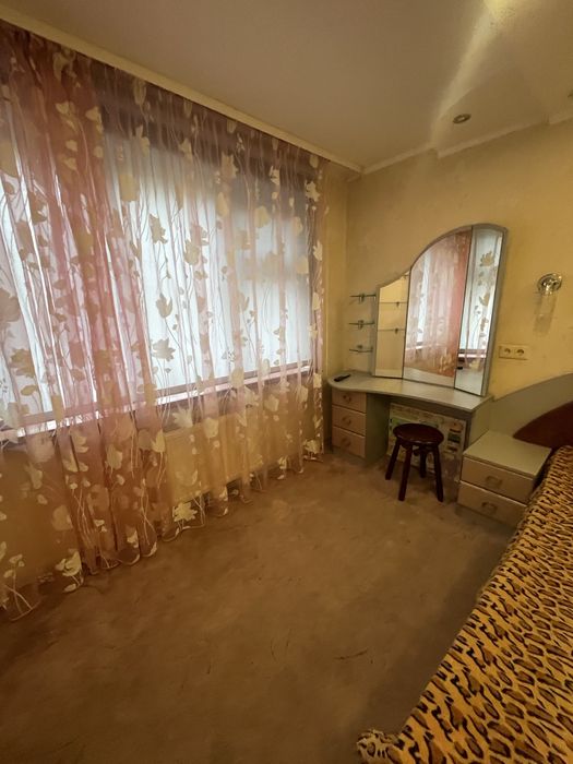 Здам трикімнатну квартиру біля Велмарту