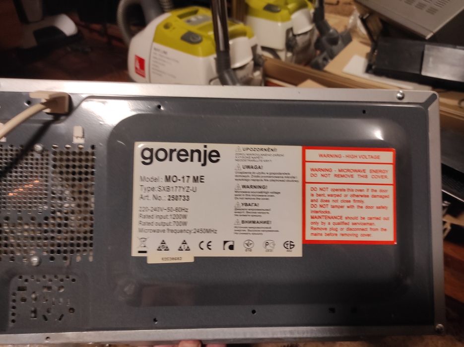 Микроволновая печь Gorenie MO-17 ME мікрохвильова піч