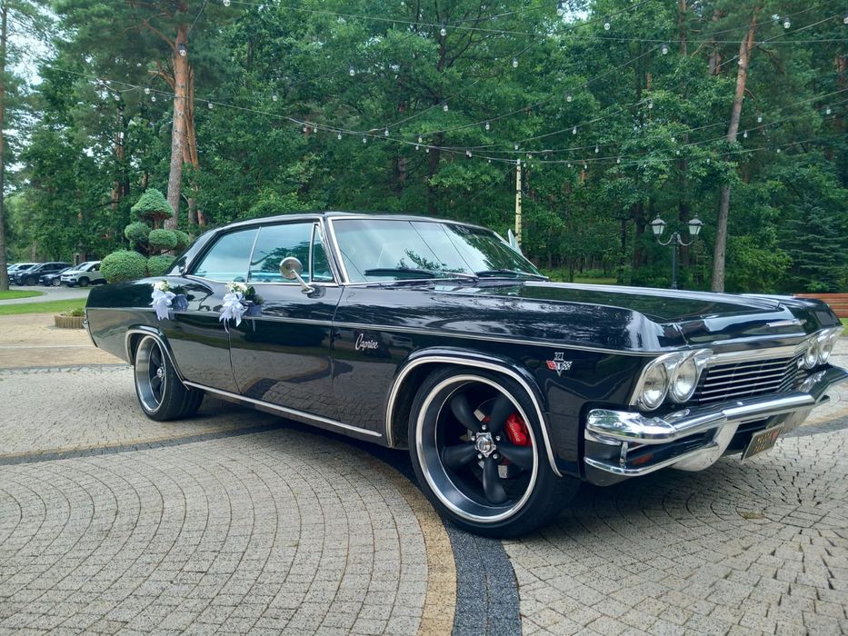 Chevrolet Impala Caprice 1965 Amerykański czarny klasyk auto na ślub
