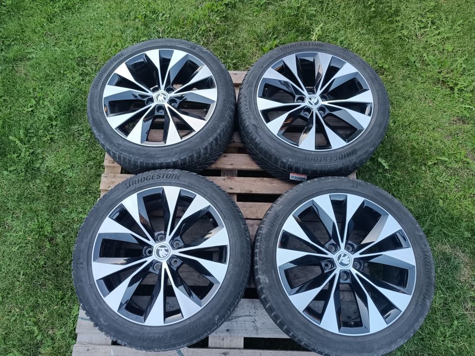 Piękne koła Skoda superB 235/45 R18 bridgestone