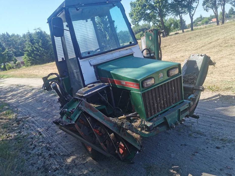 Kosiarka Ransomes silnik Kubota v1902 wrzecionowa