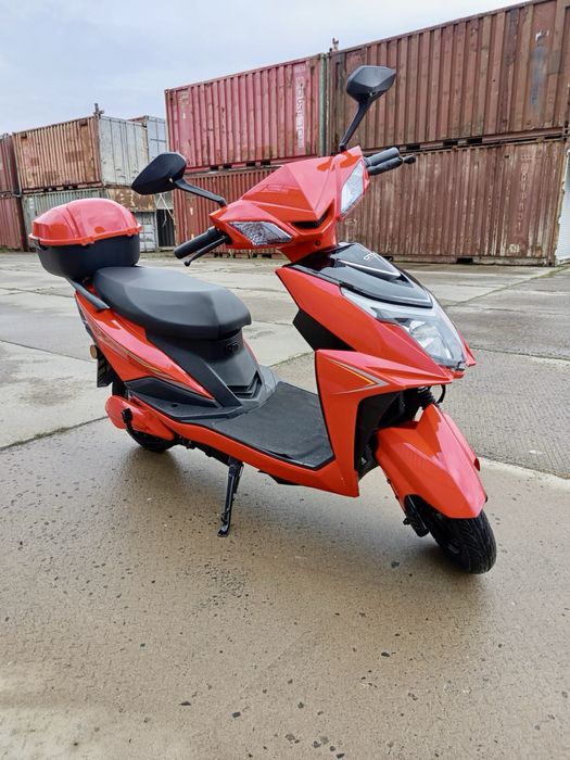 електросеутер Ares, 2500Вт, гарантія, шолом у подарунок