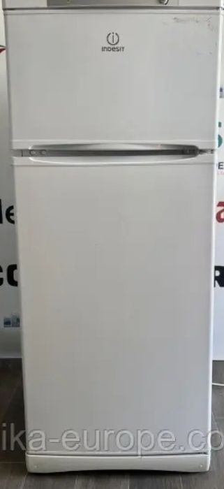 Холодильник INDESIT