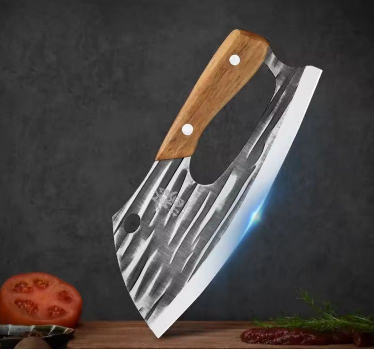 Facas de cozinha/caça de diversos modelo em aço inoxidável.