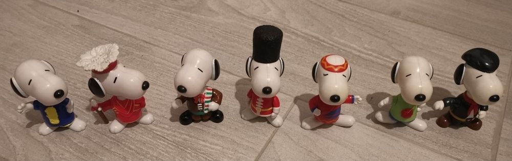Coleção 7 Bonecos Snoopy