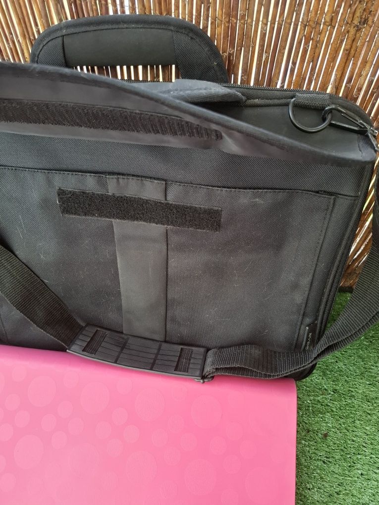 Torba na laptopa