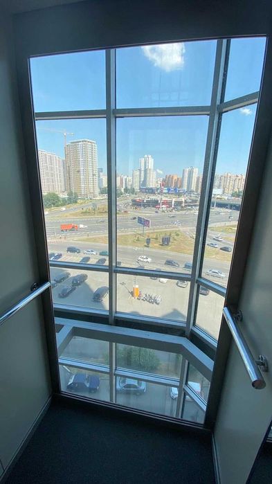 Офис в современном бизнес-центре площадью 100 м2, метро Осокорки Без %