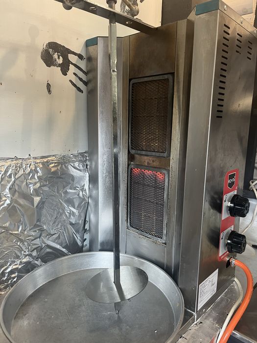 Продам обладання для фастфуд.