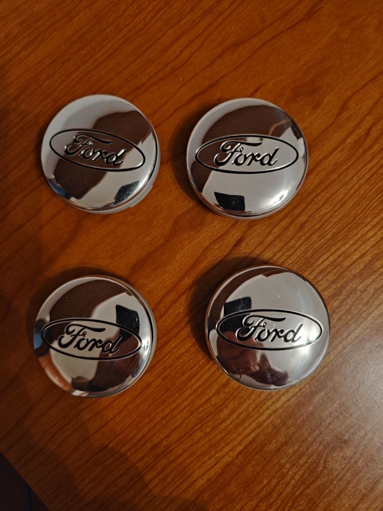 Citroen , Peugeot / Ford centros jantes
