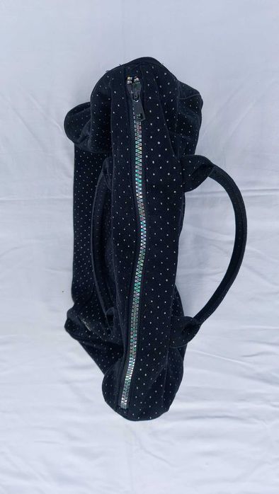 Czarna torebka do ręki w białe kropki (Nollie)