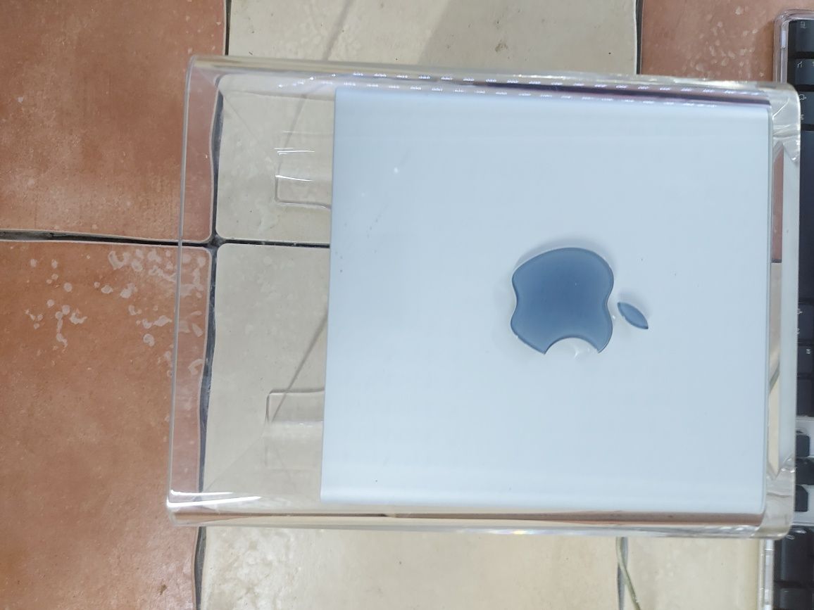 Apple Power Mac Cube G4