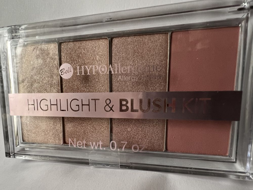 Bell HYPOAllergenic zestaw numer 1, paleta 3 rozświetlaczy i różu