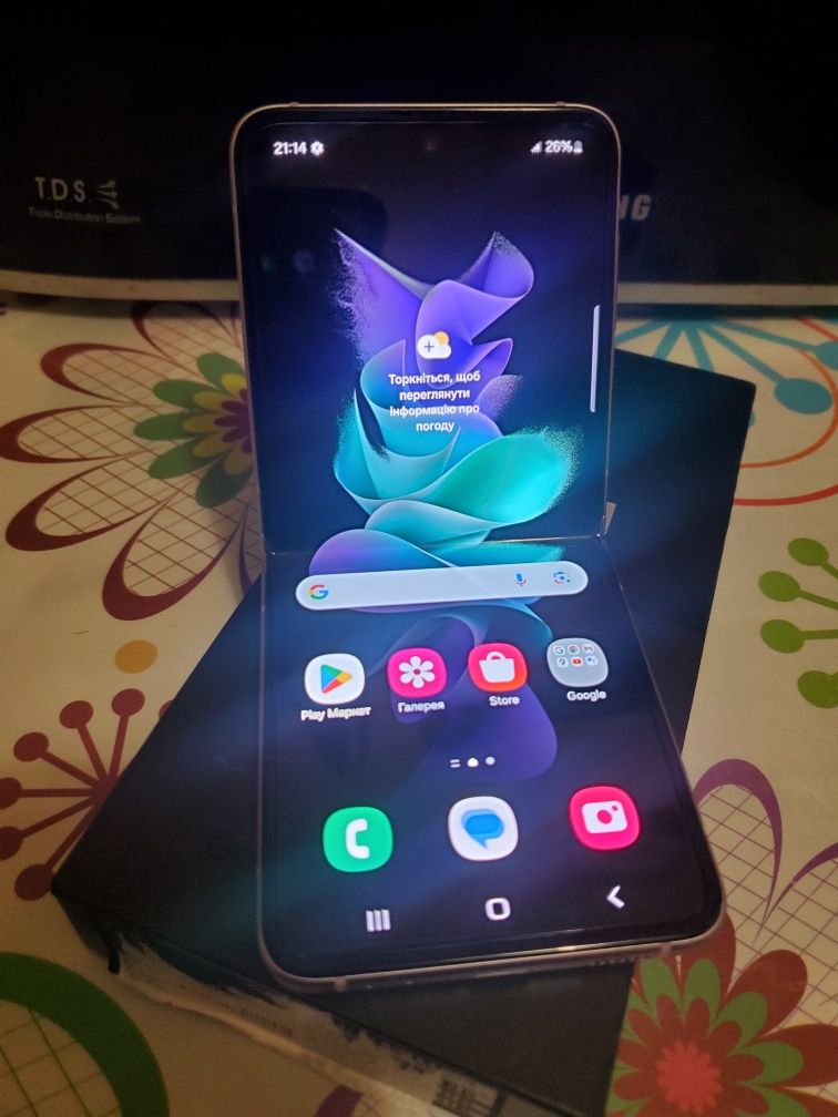 Samsung Galaxy Z flip 3! 5G 8/256GB як Новий!