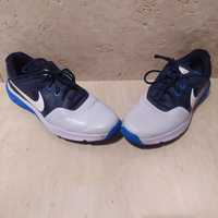 Buty do gry w golfa marki NIKE. Rozmiar 40