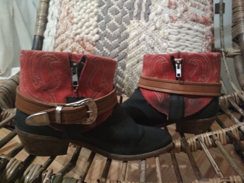 Botins de marca estilo boho, texas, mto bom estado porte gratis