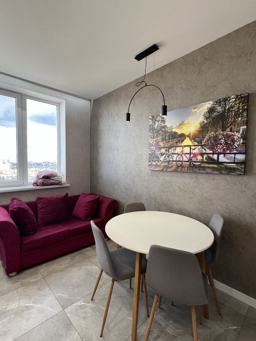 Сдам трехкомнатную кварииру в ЖК Горизонт